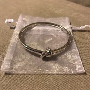 Kate Spade New York Sailor's Knot Hinge Bangle